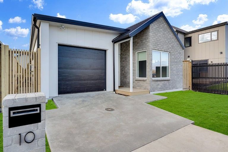Photo of property in 10 Fisher Road, Cambridge, 3434