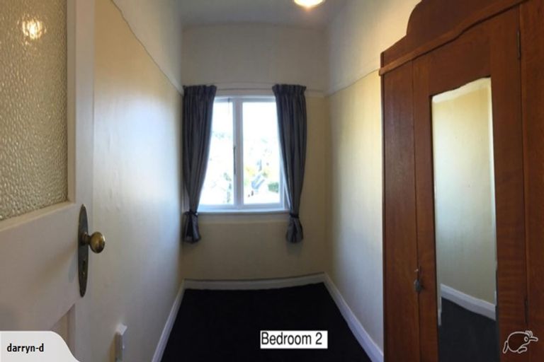 Photo of property in 4/7 Claremont Grove, Mount Victoria, Wellington, 6011