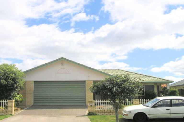 Photo of property in 20 Denny Hulme Drive, Mount Maunganui, 3116