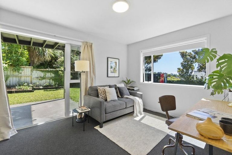 Photo of property in 27a Masters Avenue, Hillcrest, Hamilton, 3216
