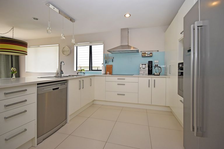 Photo of property in 9 Buccaneer Court, Gulf Harbour, Whangaparaoa, 0930