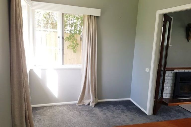 Photo of property in 11 Bell Street, Otaki, 5512