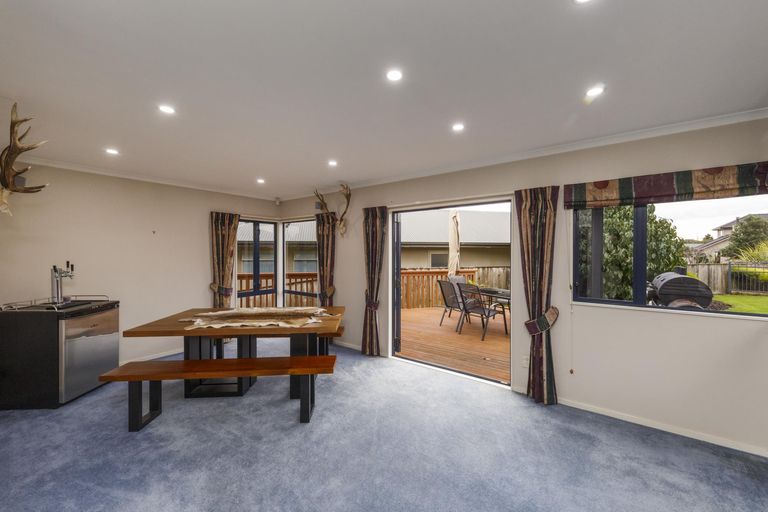 Photo of property in 6 Worsfold Lane, Terrace End, Palmerston North, 4410