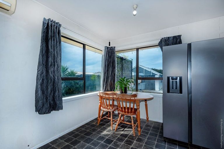Photo of property in 230 Shortland Street, Aranui, Christchurch, 8061