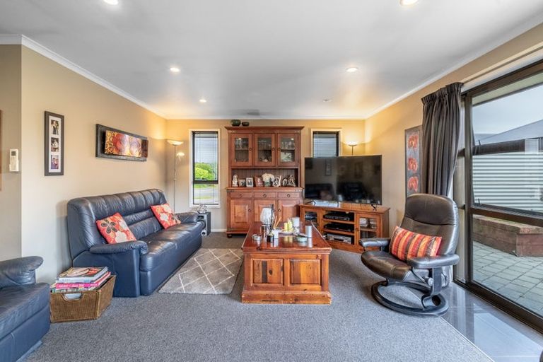 Photo of property in 24 Hoffman Court, Waikiwi, Invercargill, 9810