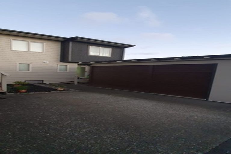 Photo of property in 1/206 Manuka Road, Bayview, Auckland, 0629