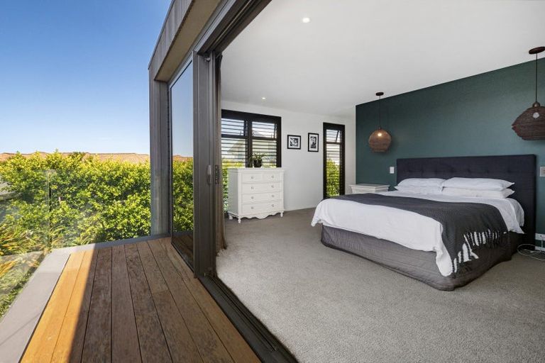 Photo of property in 563 Grenada Street, Papamoa Beach, Papamoa, 3118