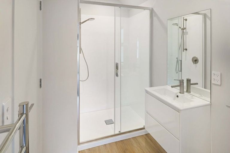 Photo of property in 5/372 Stokes Valley Road, Stokes Valley, Lower Hutt, 5019