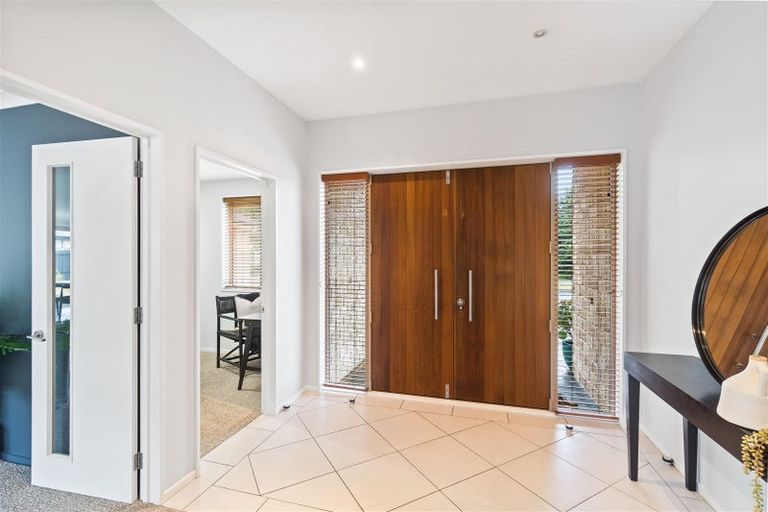 Photo of property in 12 Mataroa Place, Parklands, Christchurch, 8083