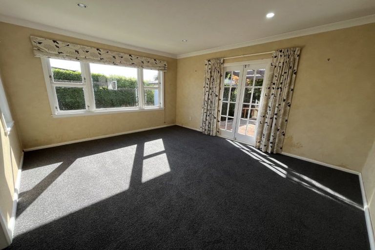 Photo of property in 9 Sheffield Street, Awapuni, Palmerston North, 4412