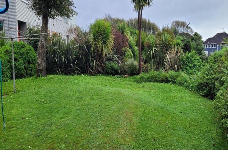 Photo of property in 153-155 Bedford Street, Cannons Creek, Porirua, 5024