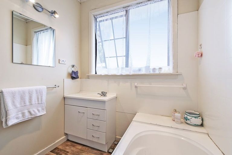 Photo of property in 17 Cryer Street, Southbridge, 7602