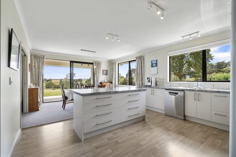Photo of property in 245 Ashhurst Road, Bunnythorpe, Palmerston North, 4481