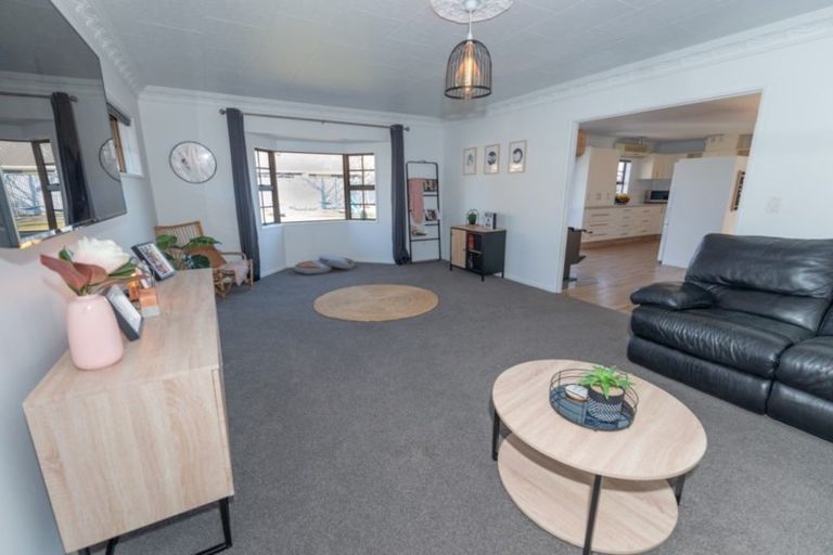 Photo of property in 42 Kenmare Street, Alexandra, 9320