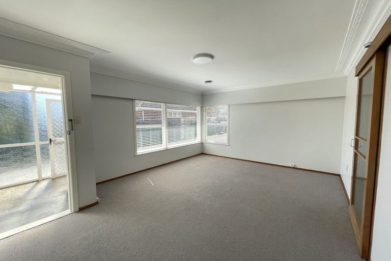 Photo of property in 2/42 Glen Avenue, Papatoetoe, Auckland, 2025