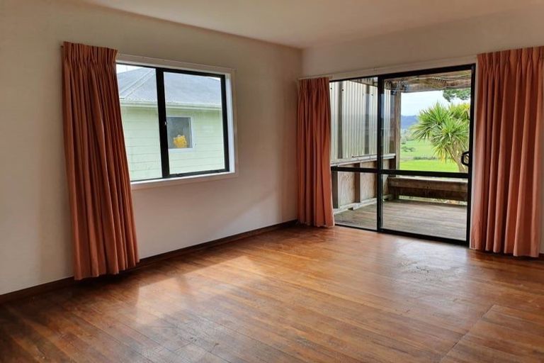 Photo of property in 30 Whiteman Road, Kawakawa, 0210