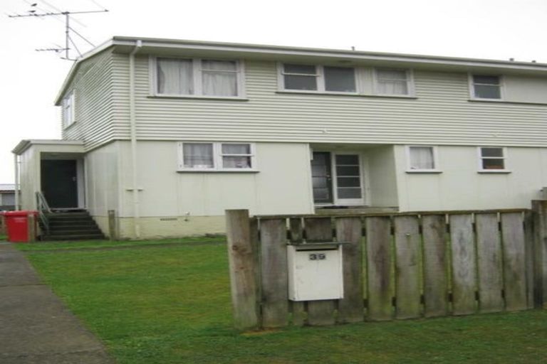 Photo of property in 39-41 Westmeath Street, Waitangirua, Porirua, 5024