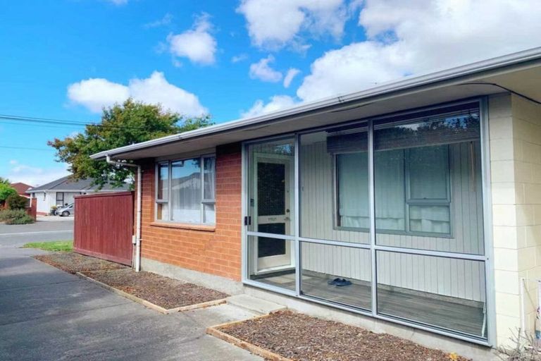 Photo of property in 1/11 Angela Street, Upper Riccarton, Christchurch, 8041