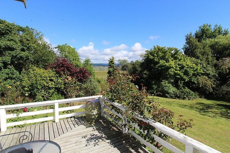 Photo of property in 10 Tarbetness Street, Herbert, Oamaru, 9495