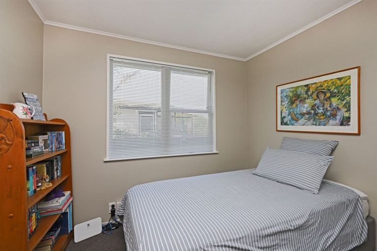 Photo of property in 180 Portsmouth Road, Flaxmere, Hastings, 4120