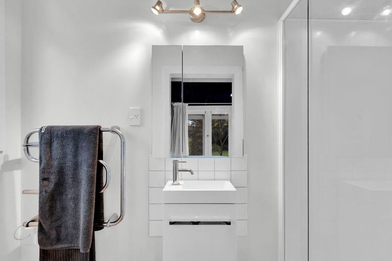 Photo of property in 24 Kitchener Street, Claudelands, Hamilton, 3214