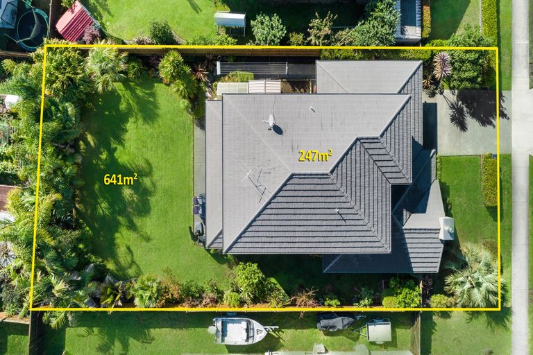 Photo of property in 19 Wawatai Drive, Karaka, Papakura, 2113