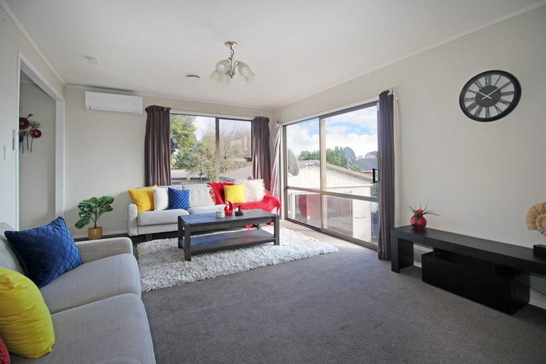 Photo of property in 5 Rako Place, Manurewa, Auckland, 2102