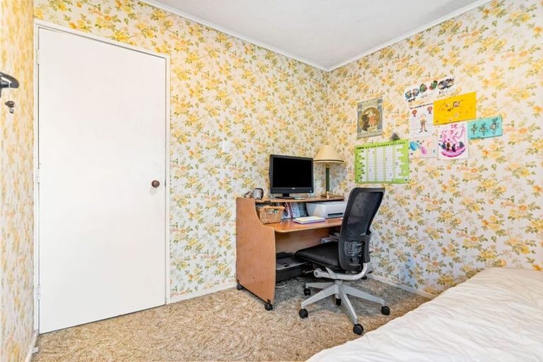 Photo of property in 34 Sullivan Avenue, Mangere Bridge, Auckland, 2022