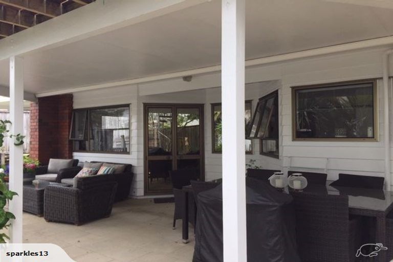 Photo of property in 59 East Coast Road, Castor Bay, Auckland, 0620