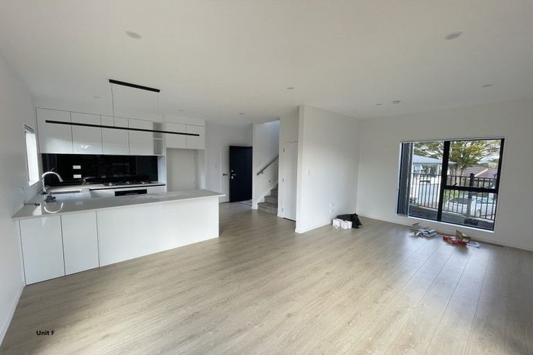 Photo of property in 13a Glendhu Road, Bayview, Auckland, 0629