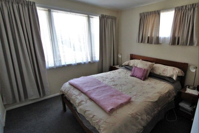 Photo of property in 29 Kupe Place, Tokoroa, 3420