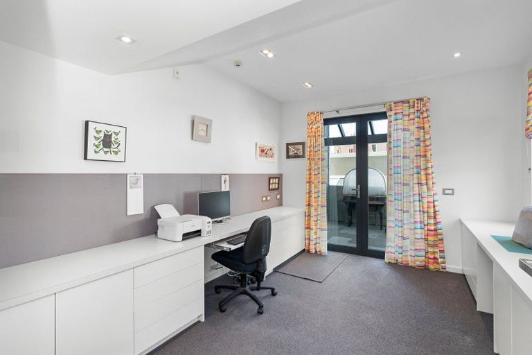 Photo of property in 286 Oriental Parade, Oriental Bay, Wellington, 6011