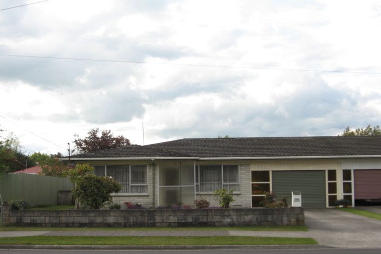 Photo of property in 183 Malfroy Road, Utuhina, Rotorua, 3015