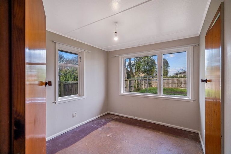 Photo of property in 17 Leicester Crescent, Hoon Hay, Christchurch, 8025