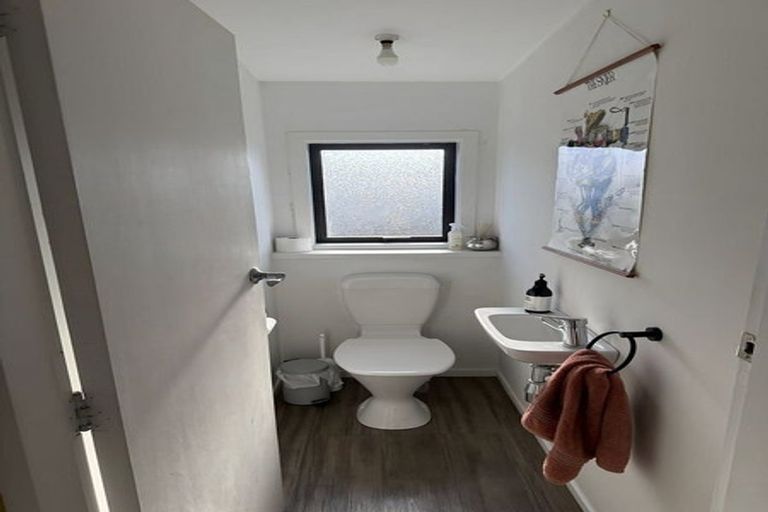 Photo of property in 1 Swithland Place, Avonhead, Christchurch, 8042