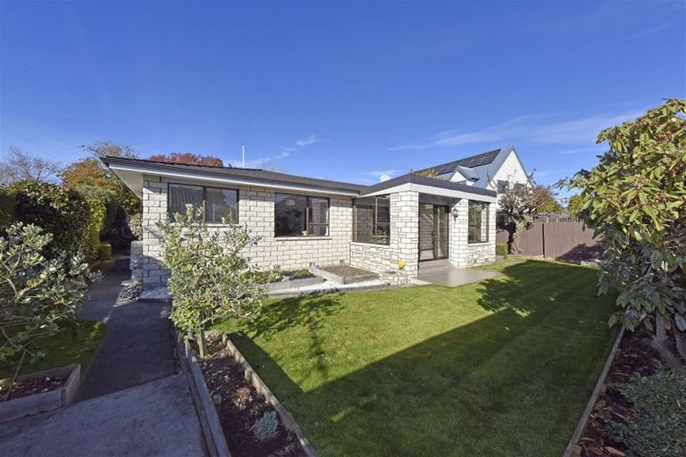 Photo of property in 35a Dormer Street, Papanui, Christchurch, 8053