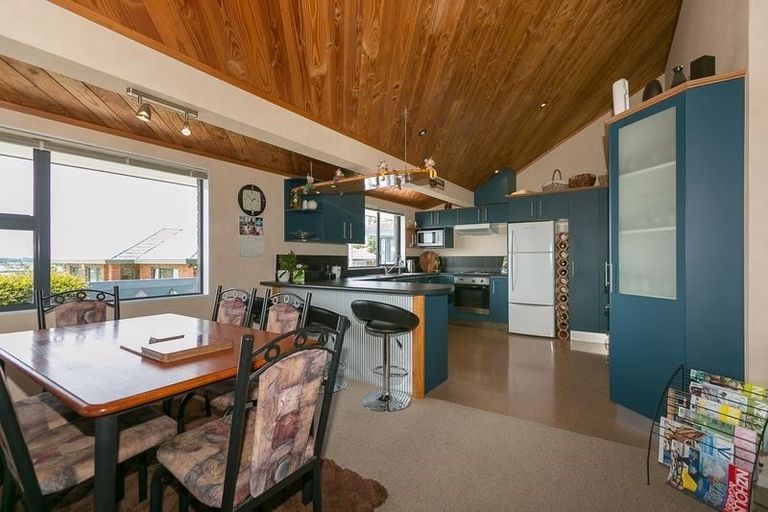 Photo of property in 146 Parklands Avenue, Bell Block, New Plymouth, 4312