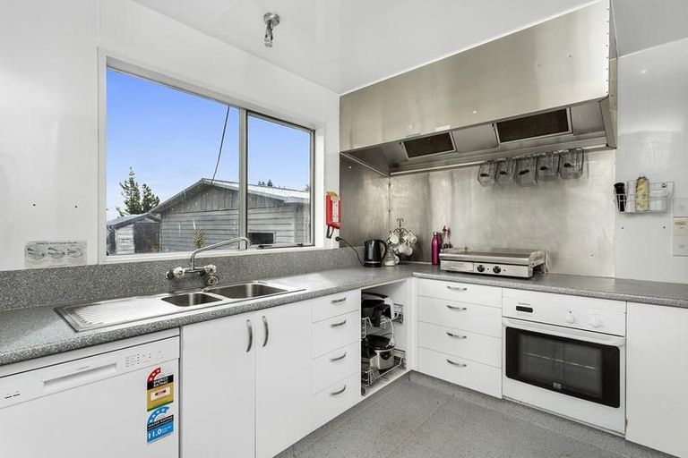 Photo of property in 3353 Clarks Junction-lee Stream Road, Clarks Junction, Outram, 9074