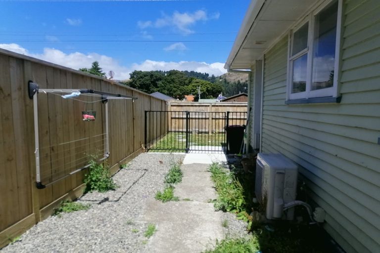 Photo of property in 28d Blenheim Street, Upper Hutt Central, Upper Hutt, 5018