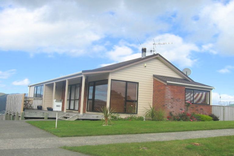 Photo of property in 165 Tirohanga Road, Tirohanga, Lower Hutt, 5010