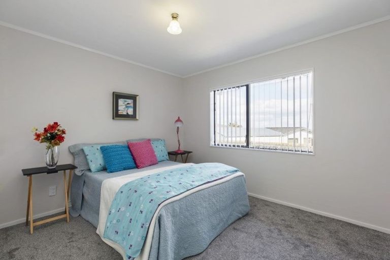 Photo of property in 1/67 Charntay Avenue, Clover Park, Auckland, 2019