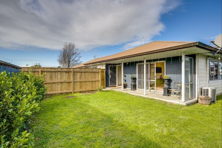 Photo of property in 3/805 Heretaunga Street East, Parkvale, Hastings, 4122