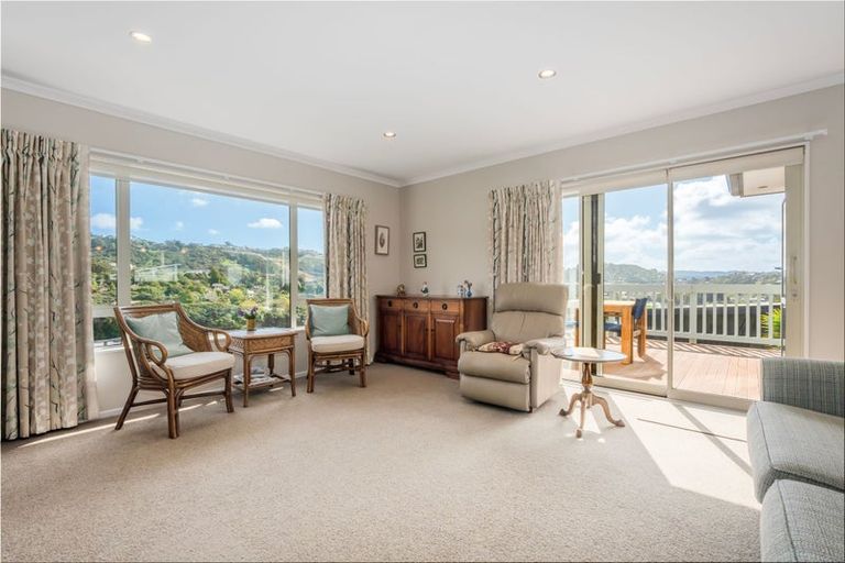Photo of property in 8 Bluejacket Place, Whitby, Porirua, 5024