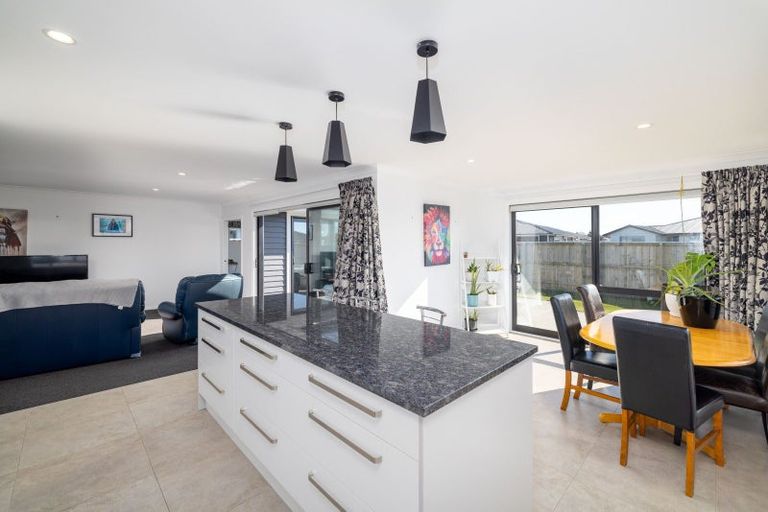 Photo of property in 2 Hickmott Street, Rangiora, 7400