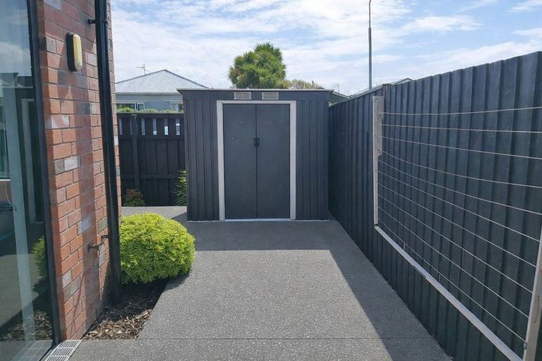 Photo of property in 1/19 Rutherford Street, Woolston, Christchurch, 8023