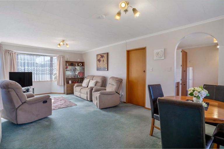Photo of property in 16c Clyde Street, Winton, 9720
