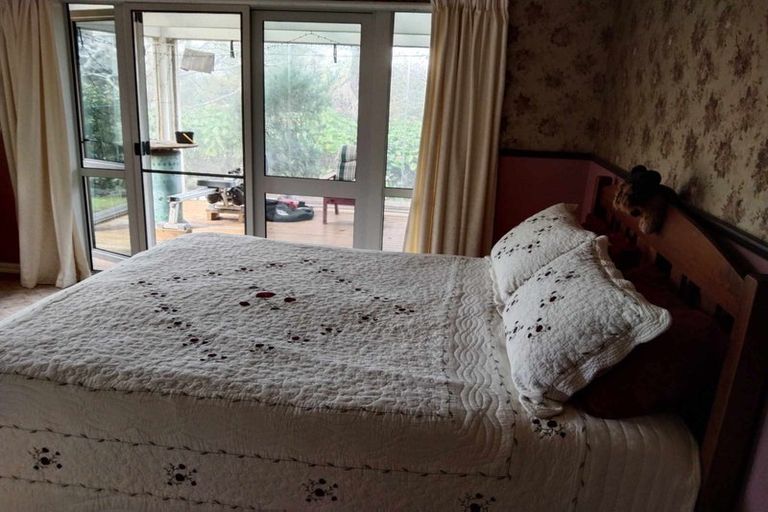 Photo of property in 11 Te Pahi River Drive, Paparoa, Maungaturoto, 0583