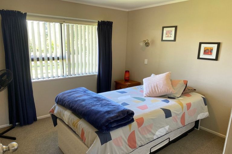 Photo of property in 10 Edgehill Place, Te Puke, 3119