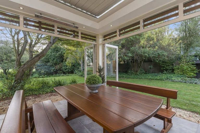 Photo of property in 340 Ilam Road, Bryndwr, Christchurch, 8053