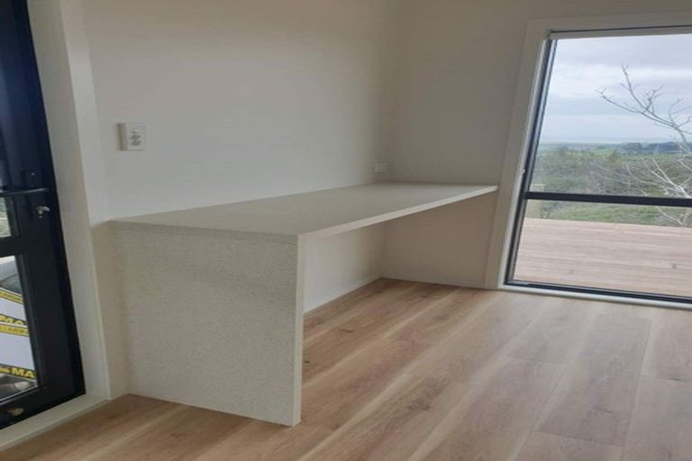 Photo of property in 185 West Road, Kaukapakapa, 0873